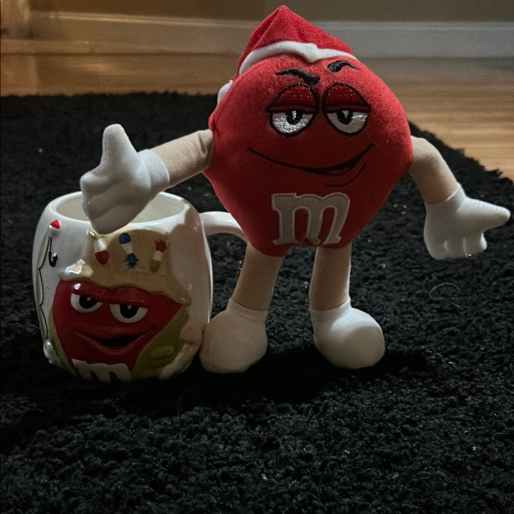 M&M'S Red Character Mug And Plush With Santa Claus Hat.
